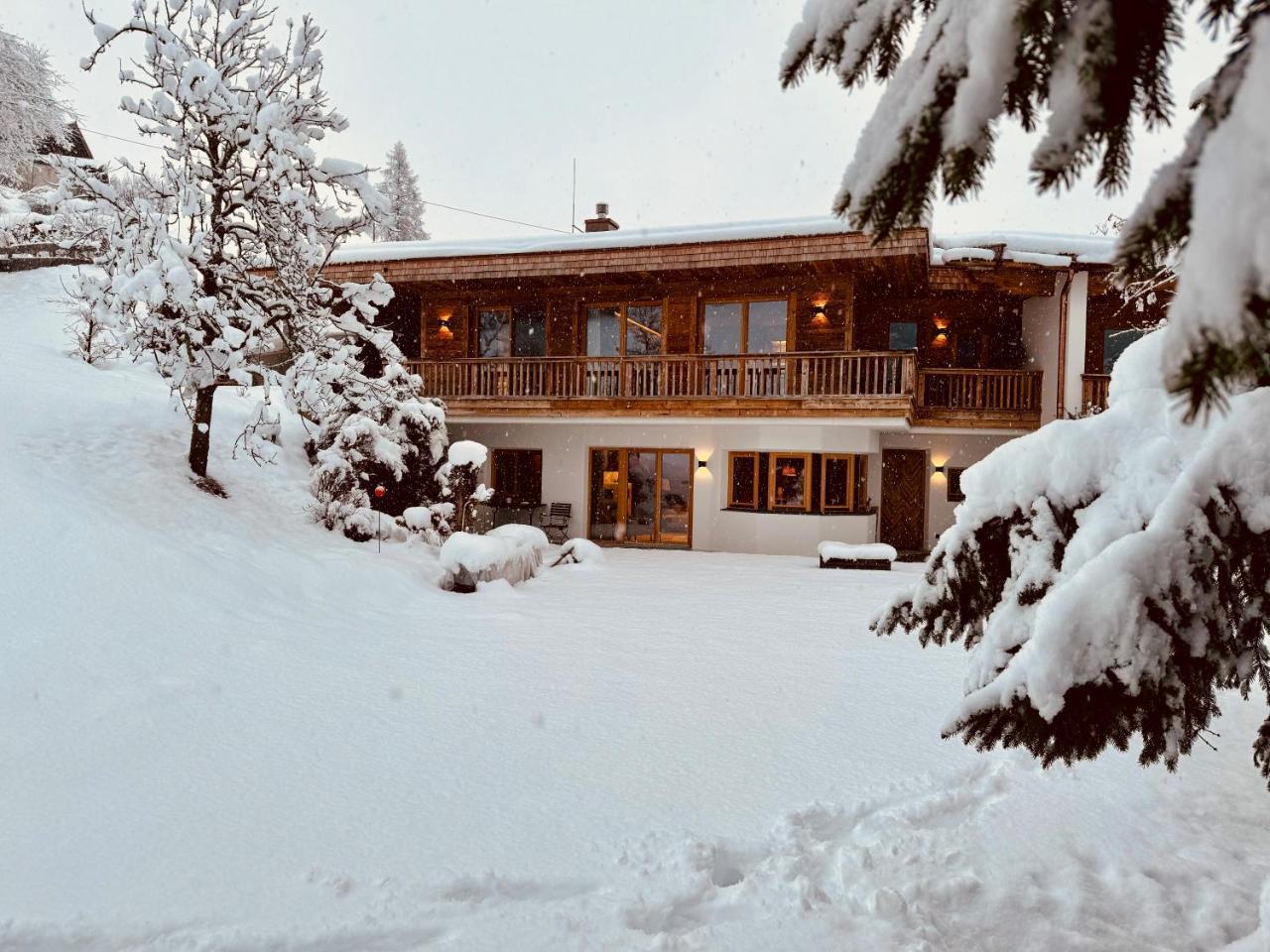 Chalet Kitzbichl By Alpin Charme Apartments — 4-Star Luxury Hotel in Reith Bei Kitzbuehel, Austria