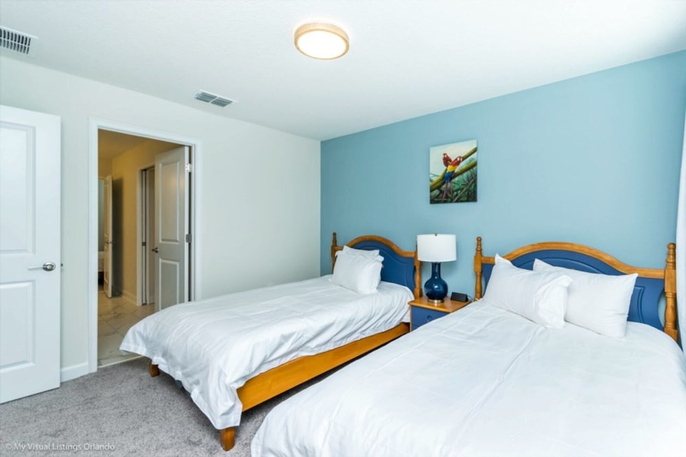 Villa in Champions Gate Resort 2528 - photo 12
