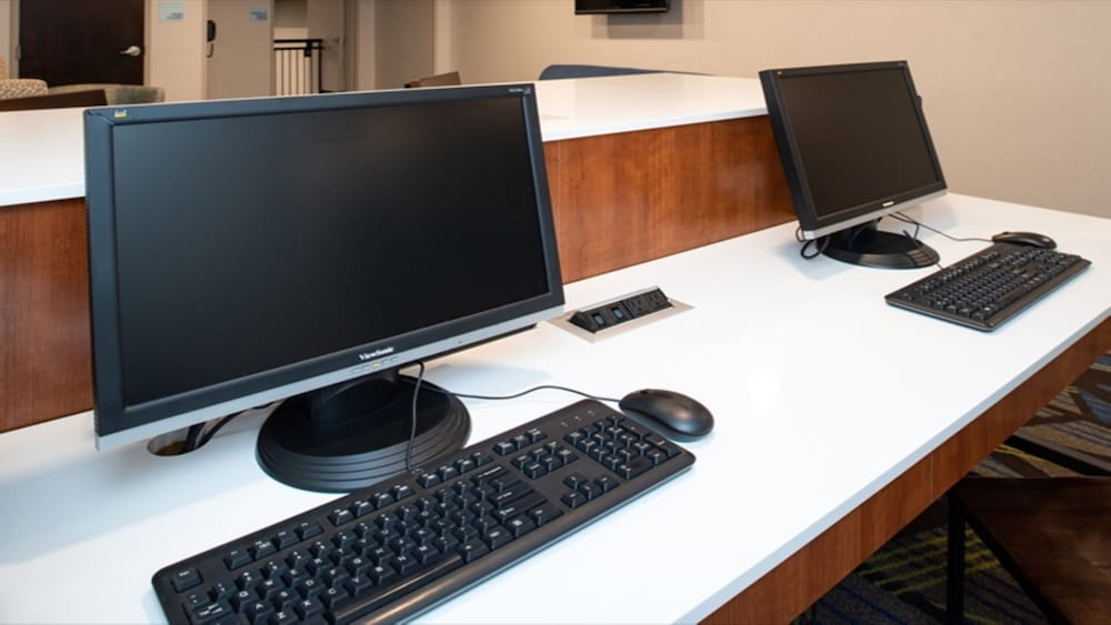 Holiday Inn Express West Cincinnati by IHG - photo 35