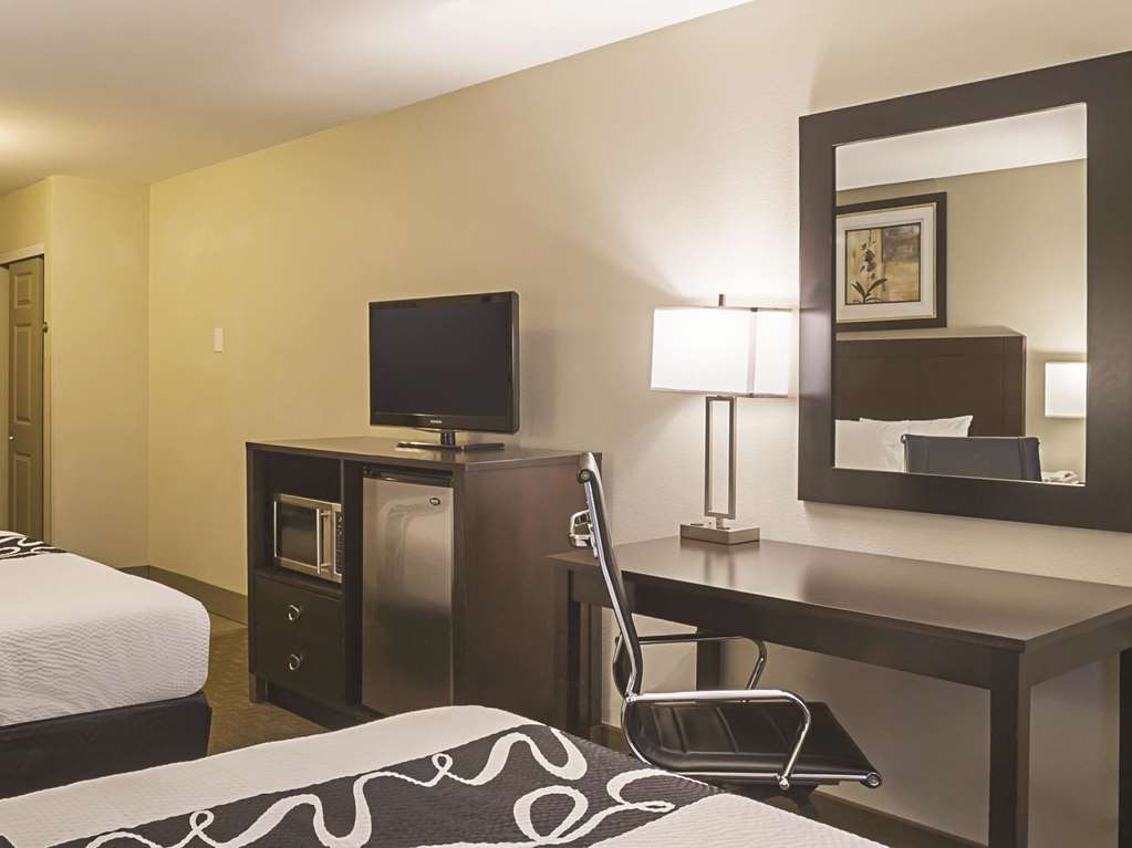La Quinta Inn by Wyndham Olympia Lacey - photo 18