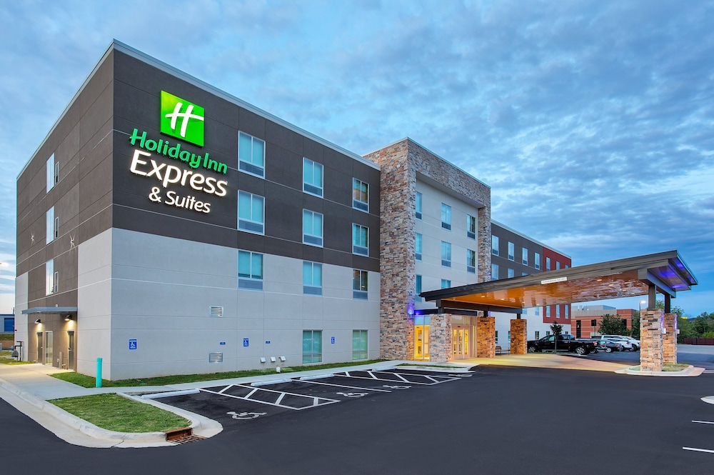 Holiday Inn Express La Grange Louisville Area Ne in La Grange, United States