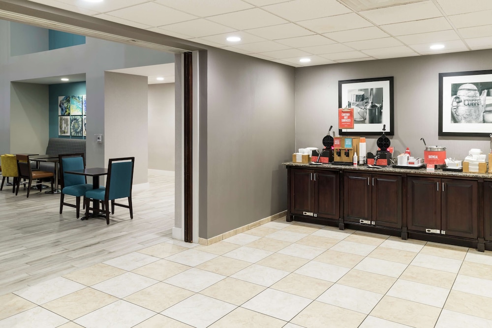 Hampton Inn & Suites Panama City Beach Pier Park Area - photo 35