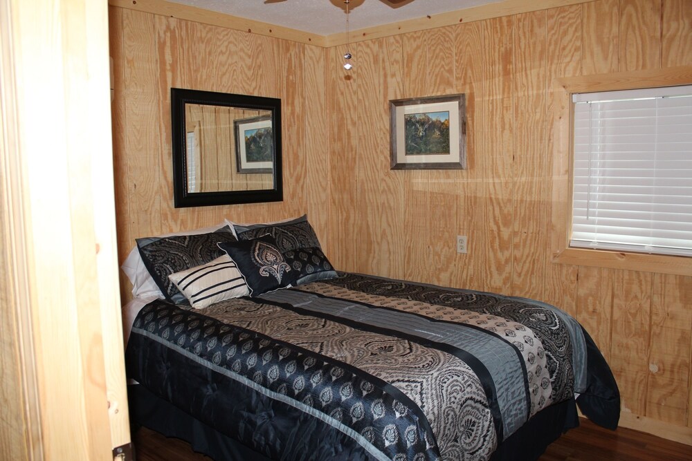 Shawnee Trails Lodging and Suites - photo 11