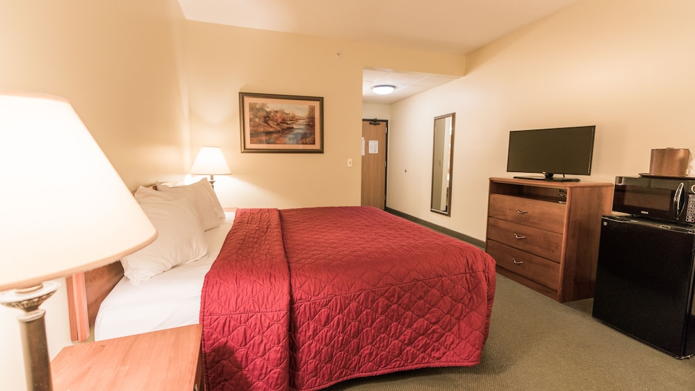 Supertel Inn & Conference Center - photo 5