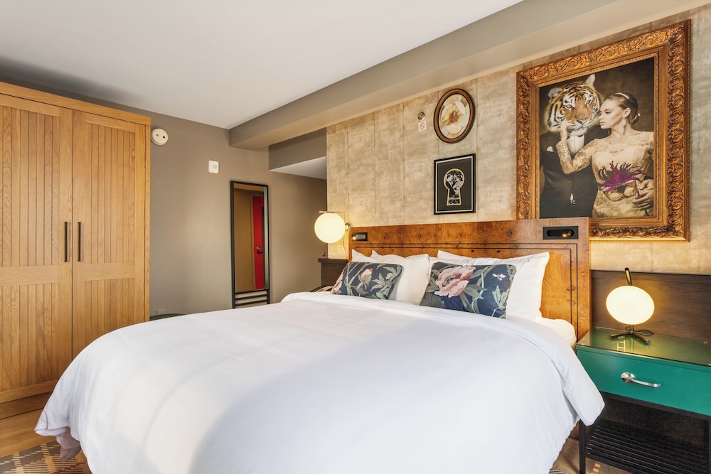 Hotel Indigo Baton Rouge Downtown by IHG - photo 37