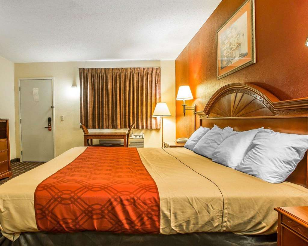 Rodeway Inn Montpelier - photo 13