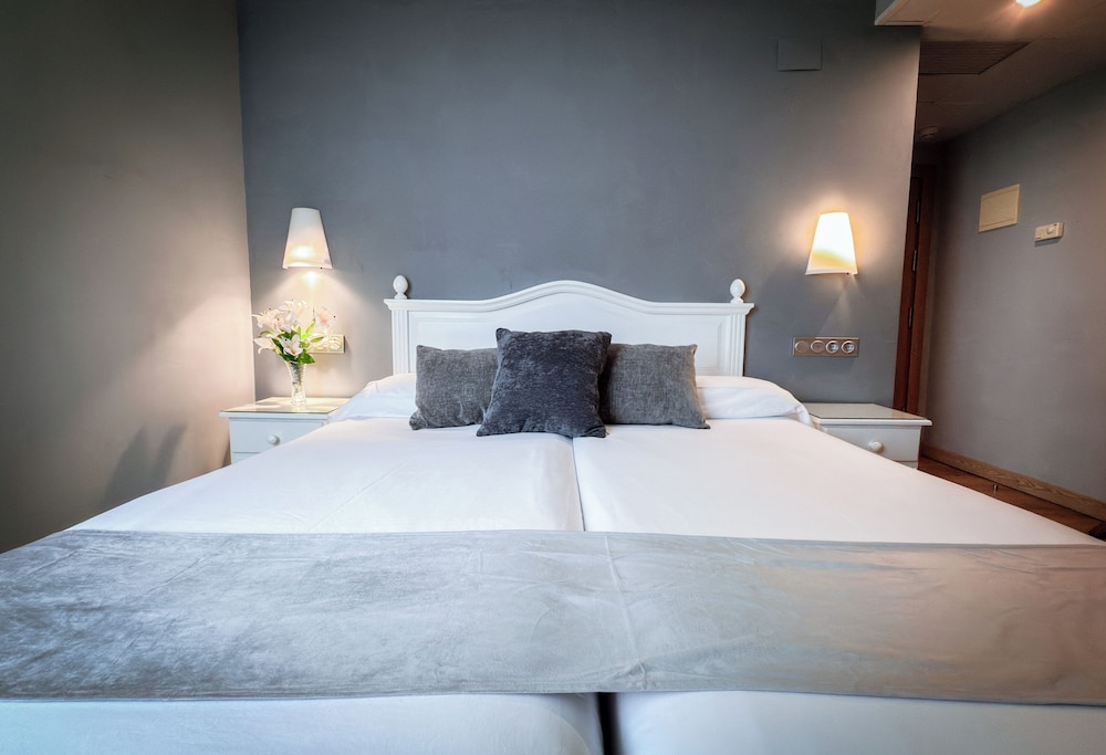 Hotel Villa De Ermua — Ermua