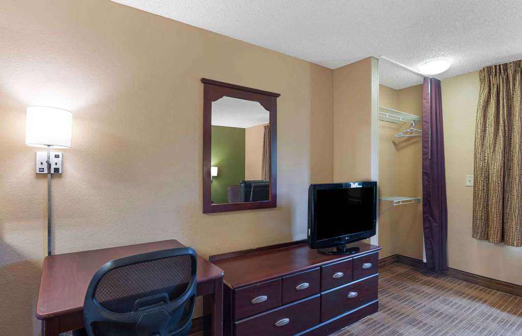 Extended Stay America Suites San Diego Oceanside - photo 9
