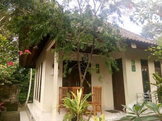 Gusti House - last minute hotel in Bali