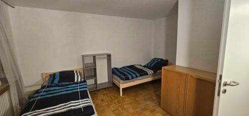Ruhige Wohnung im Obergeschoss - last minute hotel in Ketsch