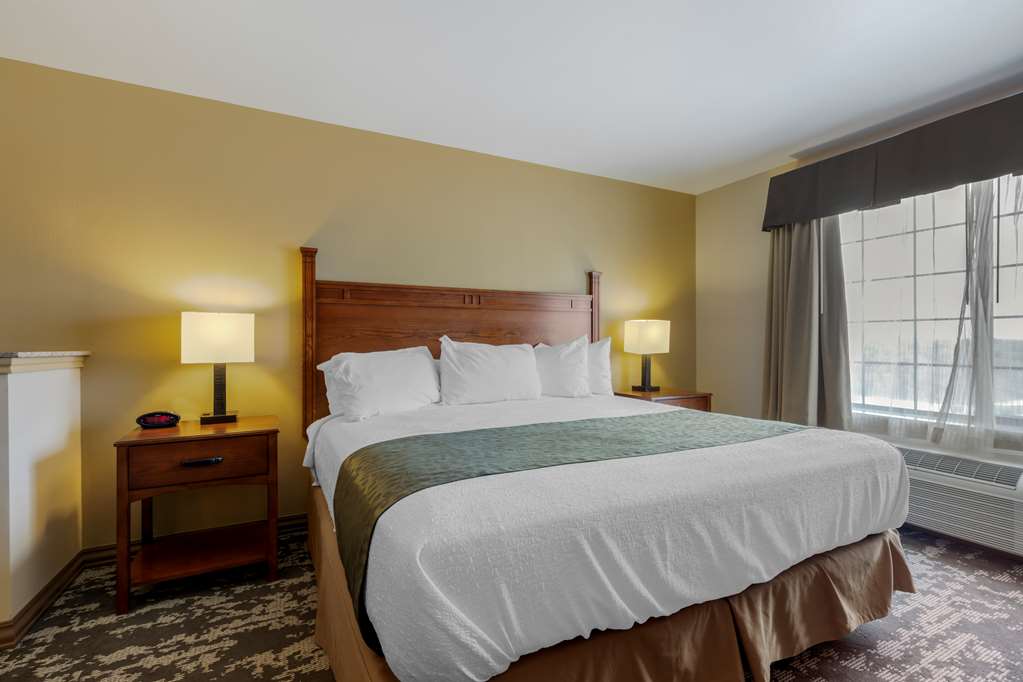 Best Western Plus Red River Inn - photo 12
