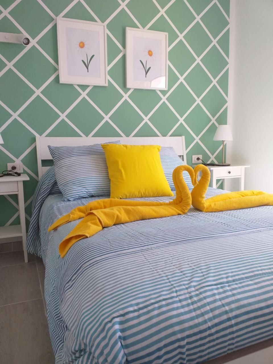 Apartamento Margarita — 4-Star Luxury Hotel in Puerto Del Carmen, Spain