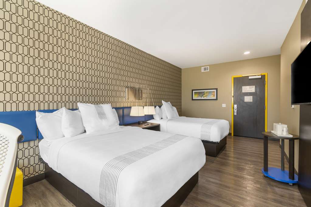 Glō Best Western Pooler Savannah Airport Hotel - photo 12