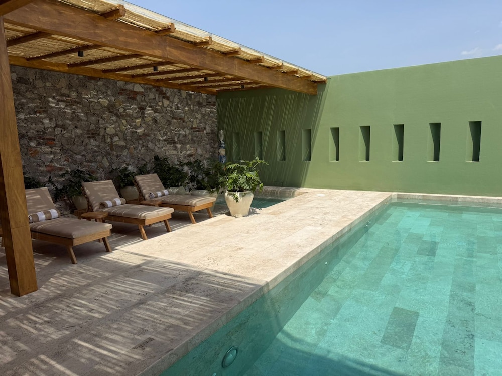 Hotel Boutique Casareyna — 5-Star Luxury Hotel in Puebla, Mexico