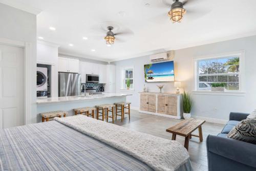 Cozy Studio Condo In Sebastian 21421206 — Sebastian