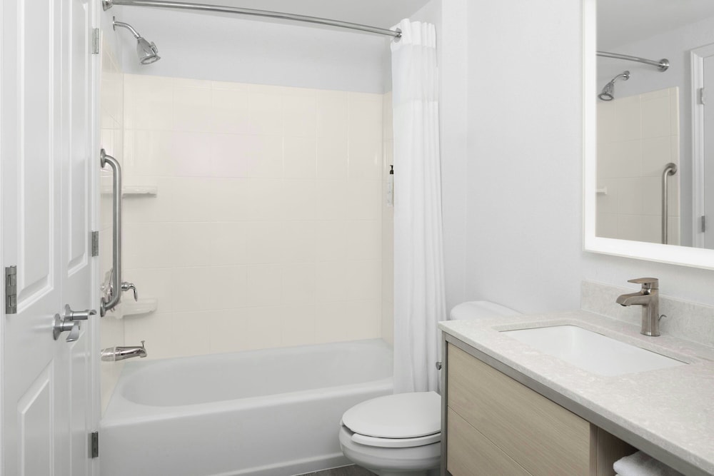 TownePlace Suites by Marriott Wilmington Wrightsville Beach - photo 26