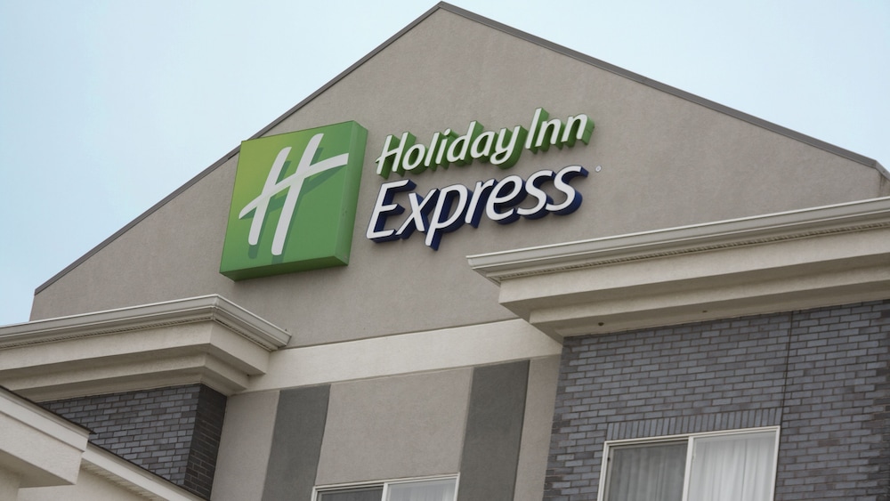 Holiday Inn Express Hotel & Suites Pittsburg by IHG - photo 79