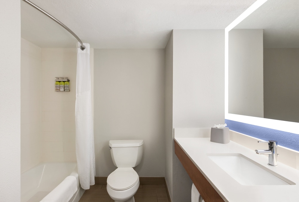 Holiday Inn Express Vero Beach by IHG - photo 17