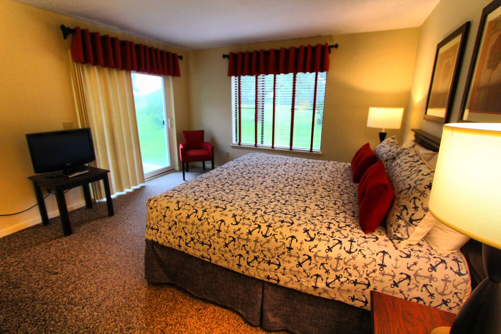 Brewster Green Resort - photo 6