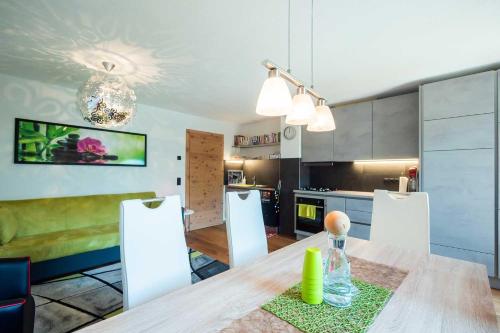Oberpiskoihof - carbon neutral hotel in Unknown City
