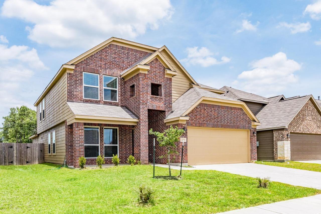 Foxwood Mist in Humble, United States