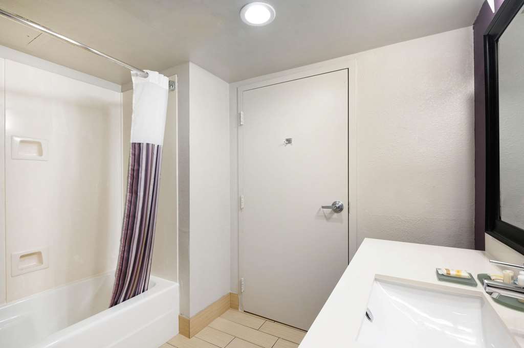La Quinta Inn by Wyndham North Myrtle Beach - photo 24