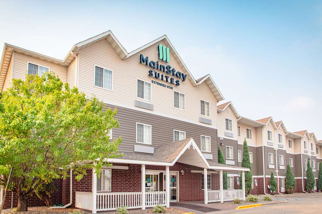MainStay Suites Fargo I 94 Medical Center - featured photo