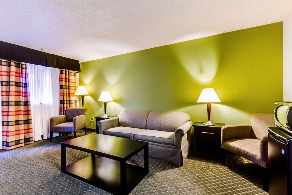 Quality Inn & Suites Moline Quad Cities - photo 15