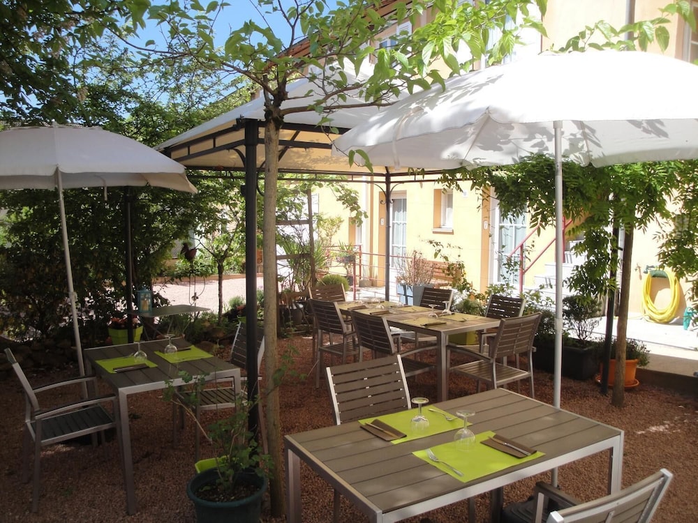 Hôtel Le Marronnier - carbon neutral hotel in Macon