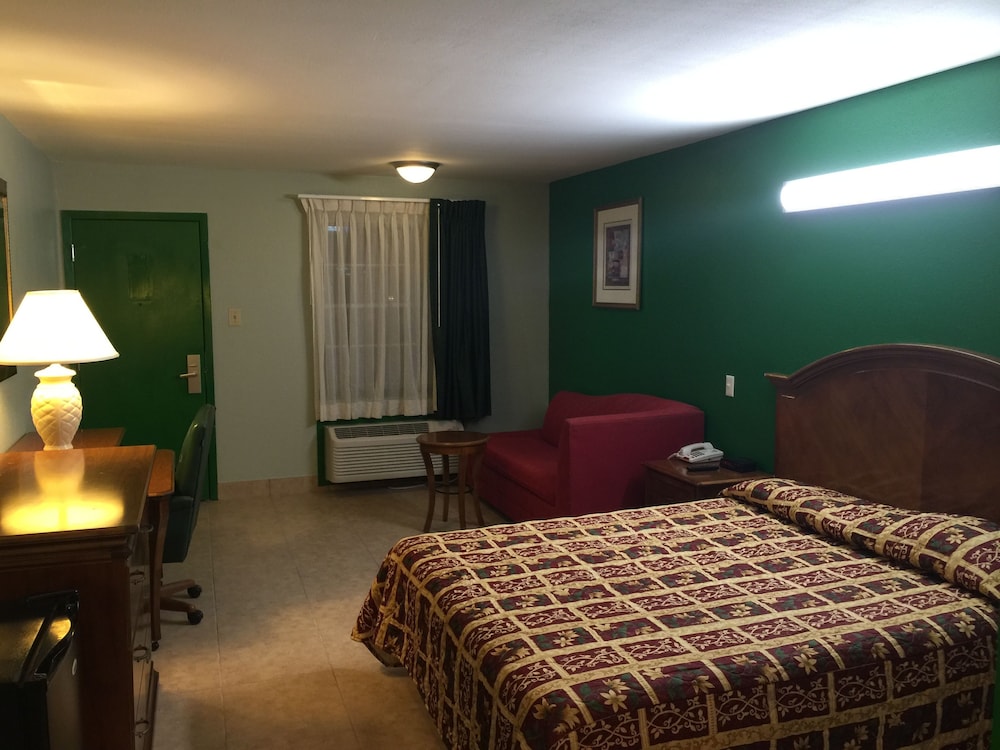 Texas Inn Brownsville by Hotel O - photo 12