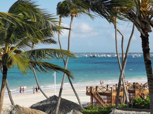 Tropical Villas at Los Corales Beach — 5-Star Luxury Hotel in Punta Cana, Dominican Republic