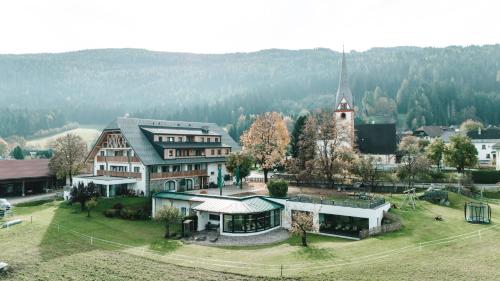 Löckerwirt — hotel in Sankt Margarethen Im Lungau
