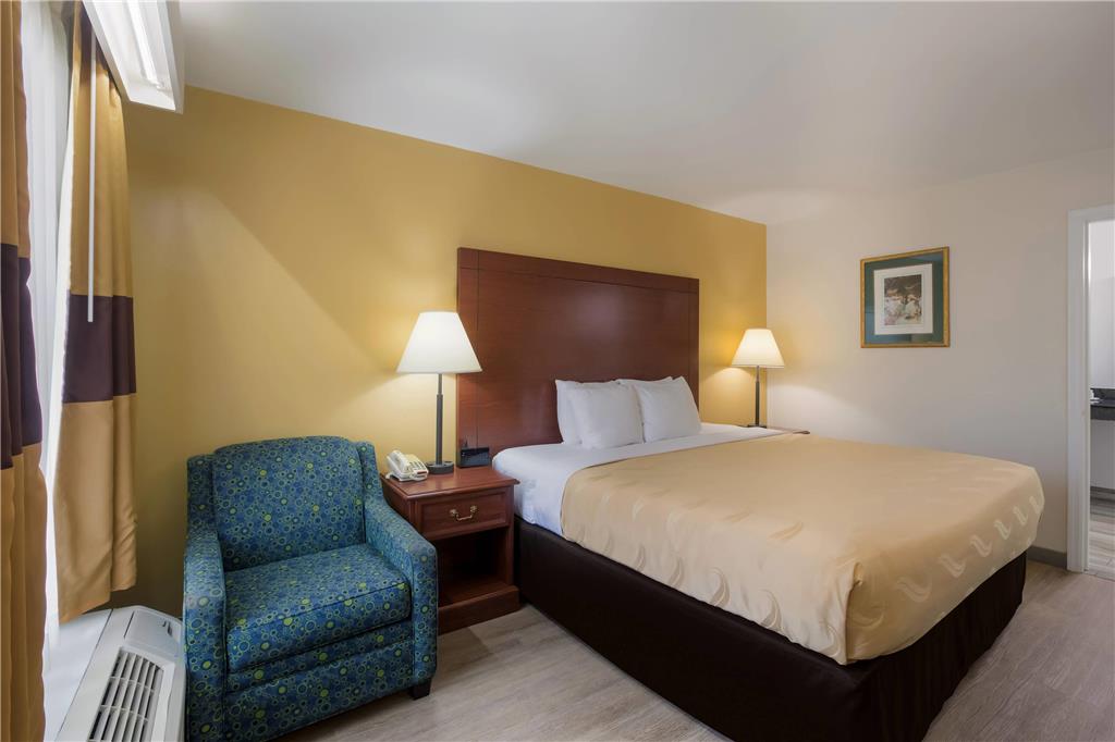 Quality Inn & Suites Greensboro near Lake Oconee - photo 8