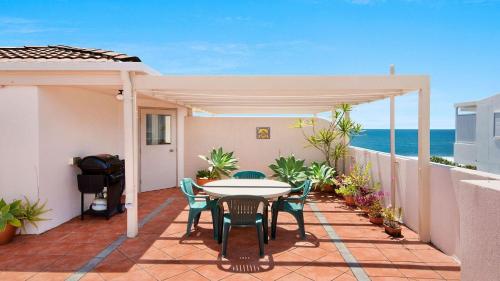 Seacrest Unit 3 Moffat Beach QLD — Caloundra — photo 3
