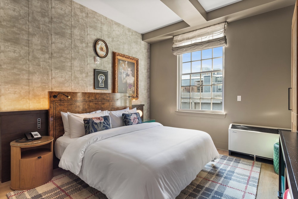 Hotel Indigo Baton Rouge Downtown by IHG - photo 25