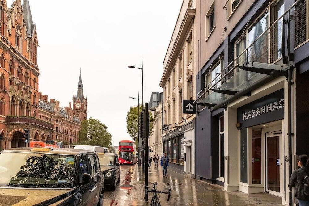 YHA London St Pancras Hostel