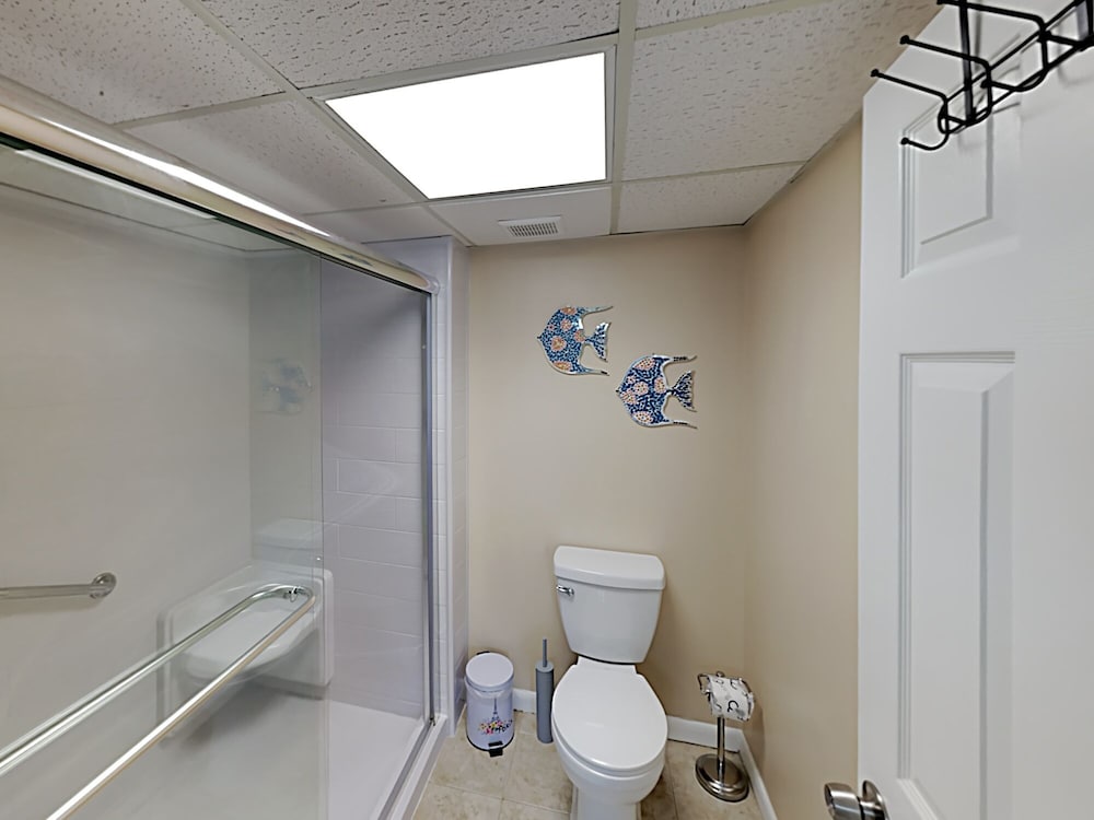 Long Beach Resort Tower II 3 Bedroom Apartment - photo 7