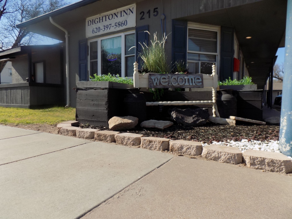 Dighton Inn - featured photo