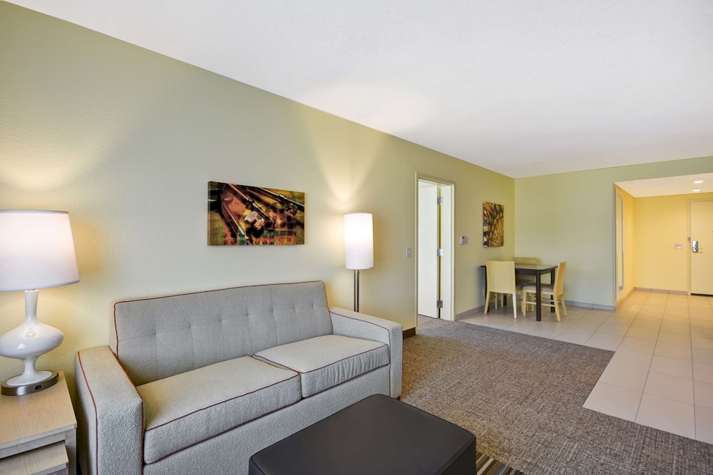 Home2 Suites by Hilton North Dallas Central Expy - photo 21