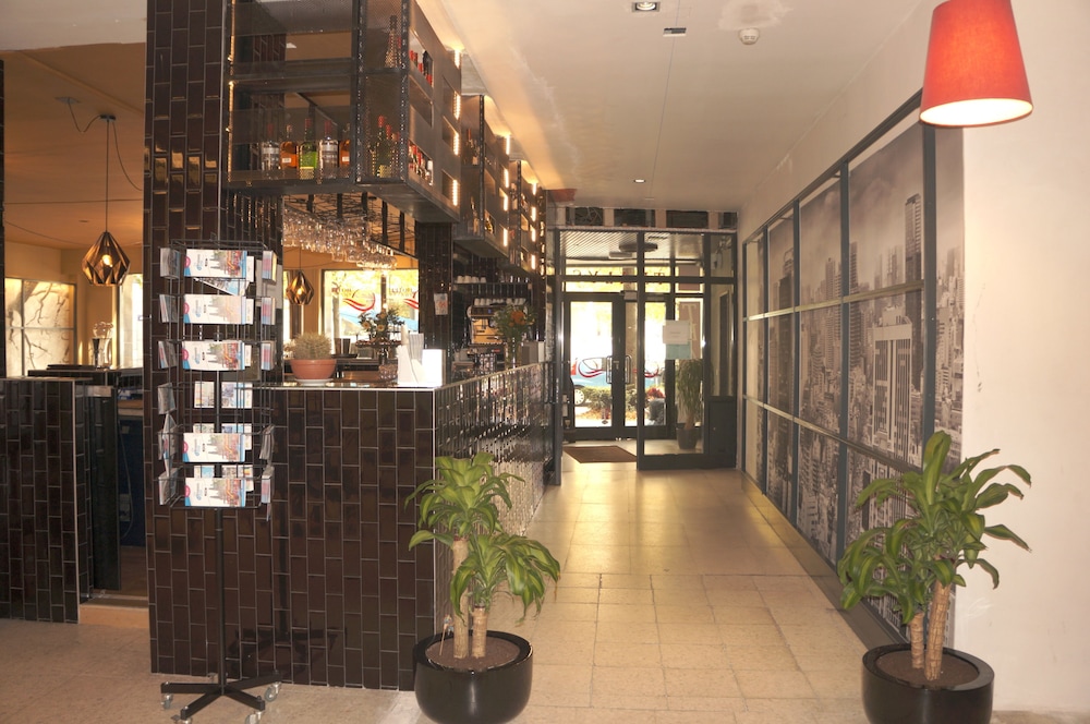 Escale Hotel — Brussels — photo 2