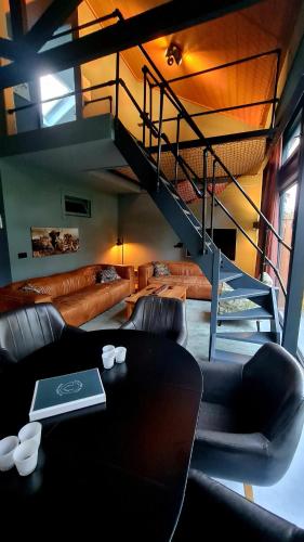 Us Eigen Honk - carbon neutral hotel in Ternaard