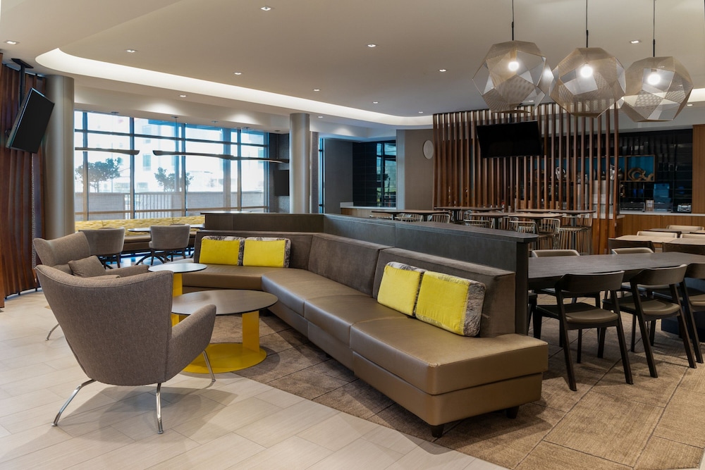 SpringHill Suites by Marriott Pleasanton - carbon neutral hotel in Pleasanton