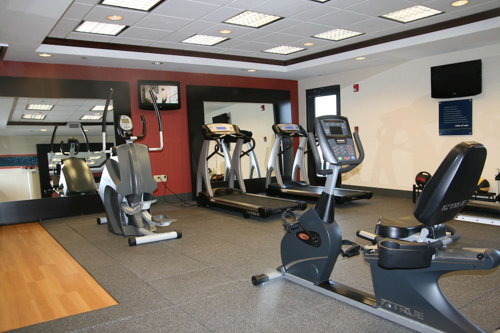 Hampton Inn Olive Branch - photo 34