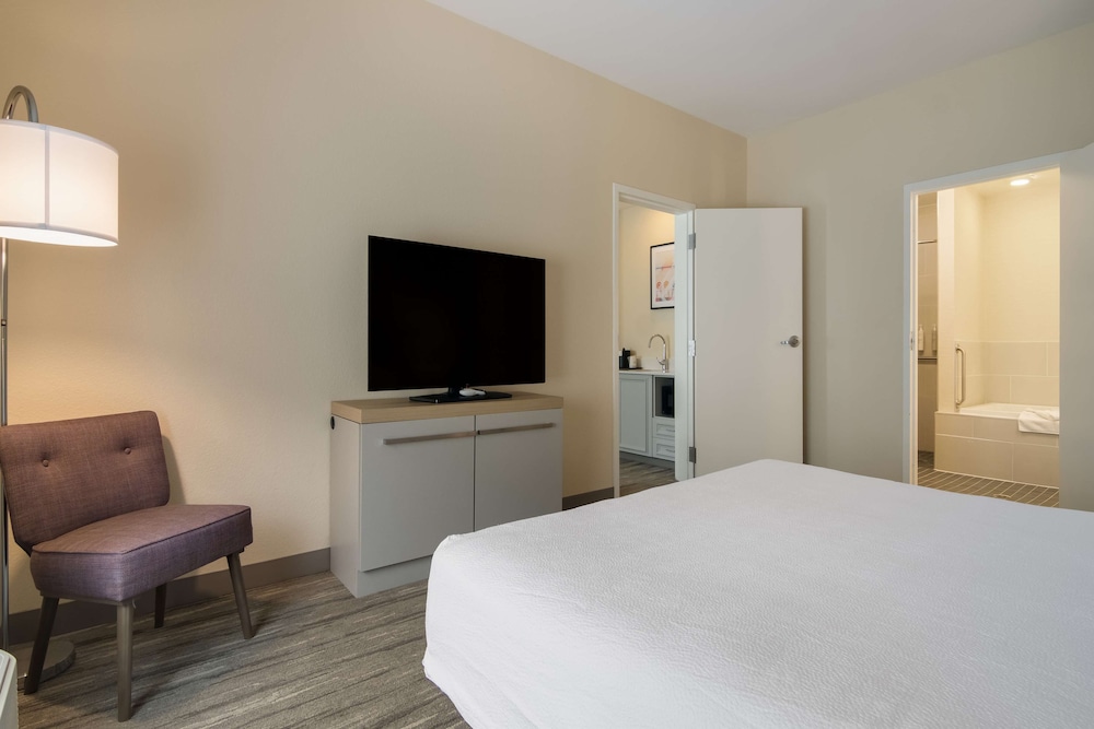 Hilton Garden Inn Madison West Middleton - photo 3