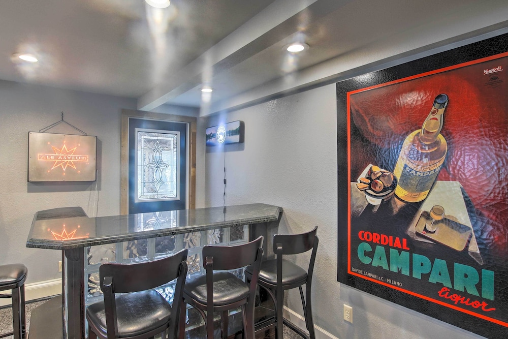 Spacious Sheboygan Home with Grill and Fire Pit — Sheboygan — photo 5
