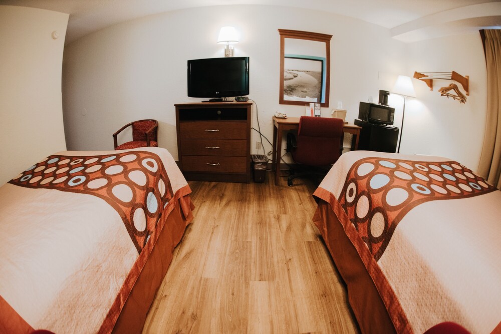 Super 8 Danbury Ct - photo 16