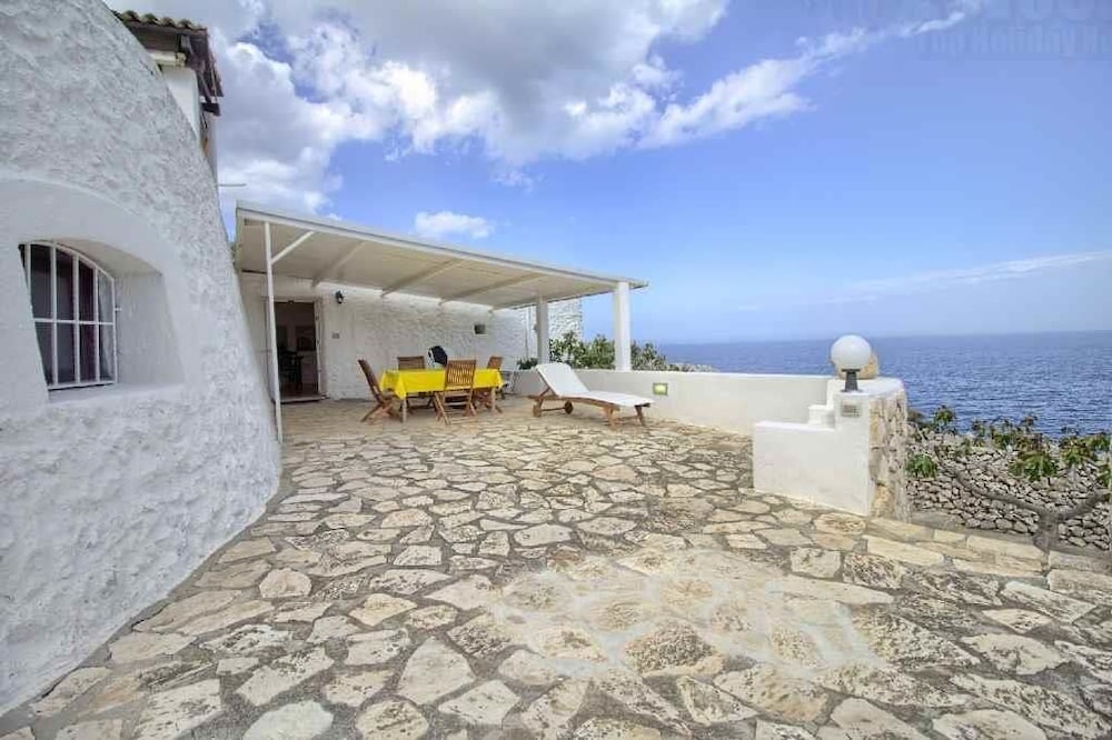 Dimora degli Artisti Ciolo private sea access by LoveSud — 4-Star Luxury Hotel in Gagliano Del Capo, Italy
