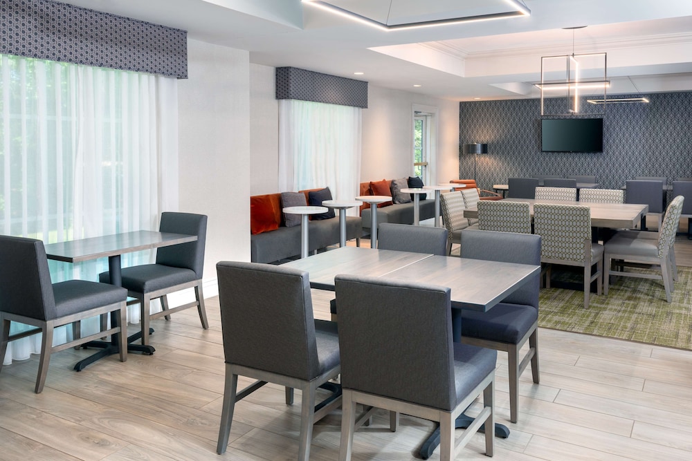Hampton Inn Boston Bedford Burlington - photo 32