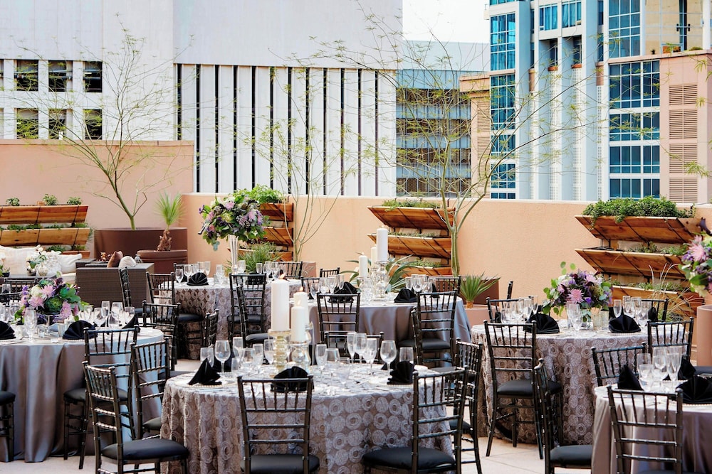 Renaissance Phoenix Downtown - photo 5