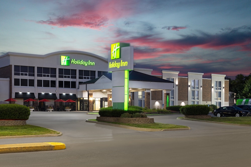 Holiday Inn Des Moines Airport Conf Center by IHG - photo 81